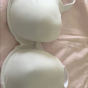 Lane Bryant Bra 46DDD lightly lined full coverage